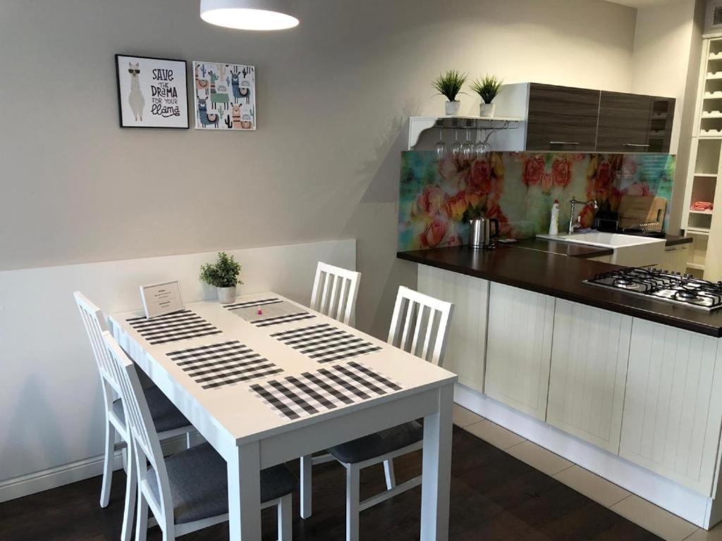 Apartamenty Plaza Słupca Buitenkant foto